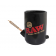 RAW Wake Up Kaffee und ein Kegel Becher